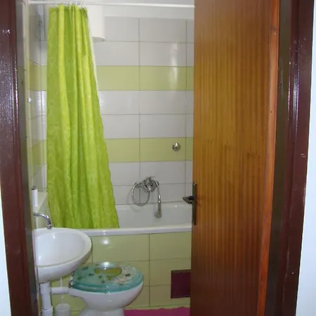 Apartament By The Sea Grebastica, Sibenik - 13406 Baselovici