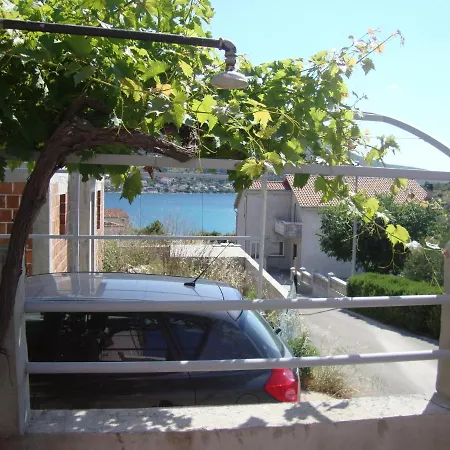 By The Sea Grebastica, Sibenik - 13406 شقة Baselovici