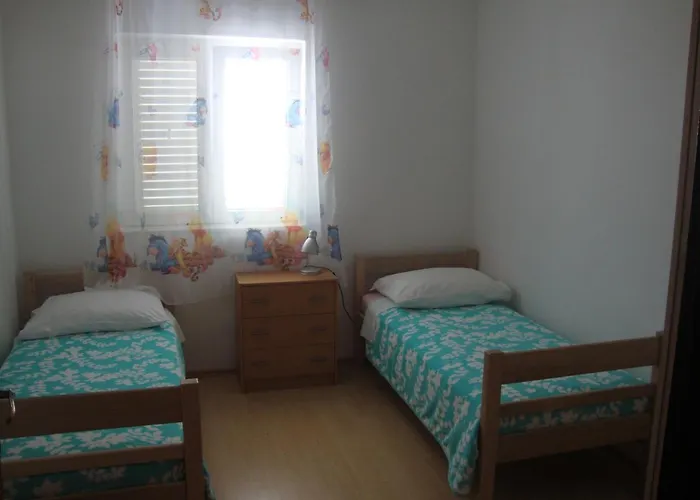 By The Sea Grebastica, Sibenik - 13406 Baselovici